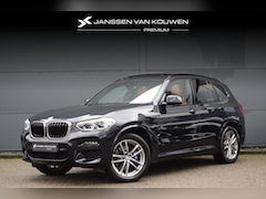 BMW X3 - xDrive30e High Executive / M-Sport / Panoramadak / Elektrische Trekhaak / Head-Up