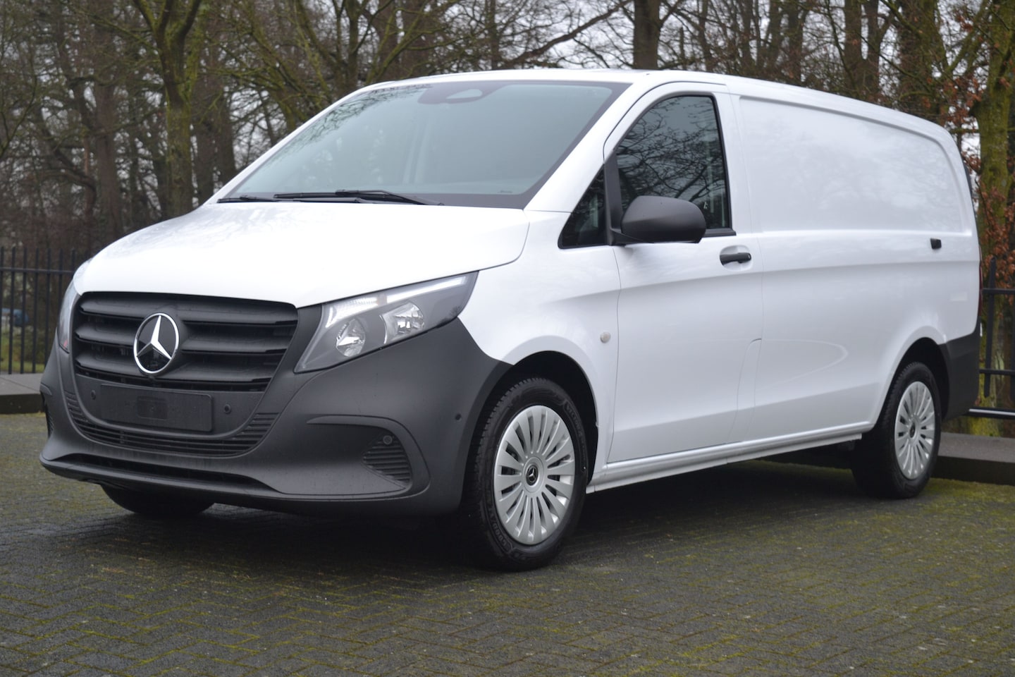 Mercedes-Benz Vito - 119 CDi KA Pro Lang - AutoWereld.nl