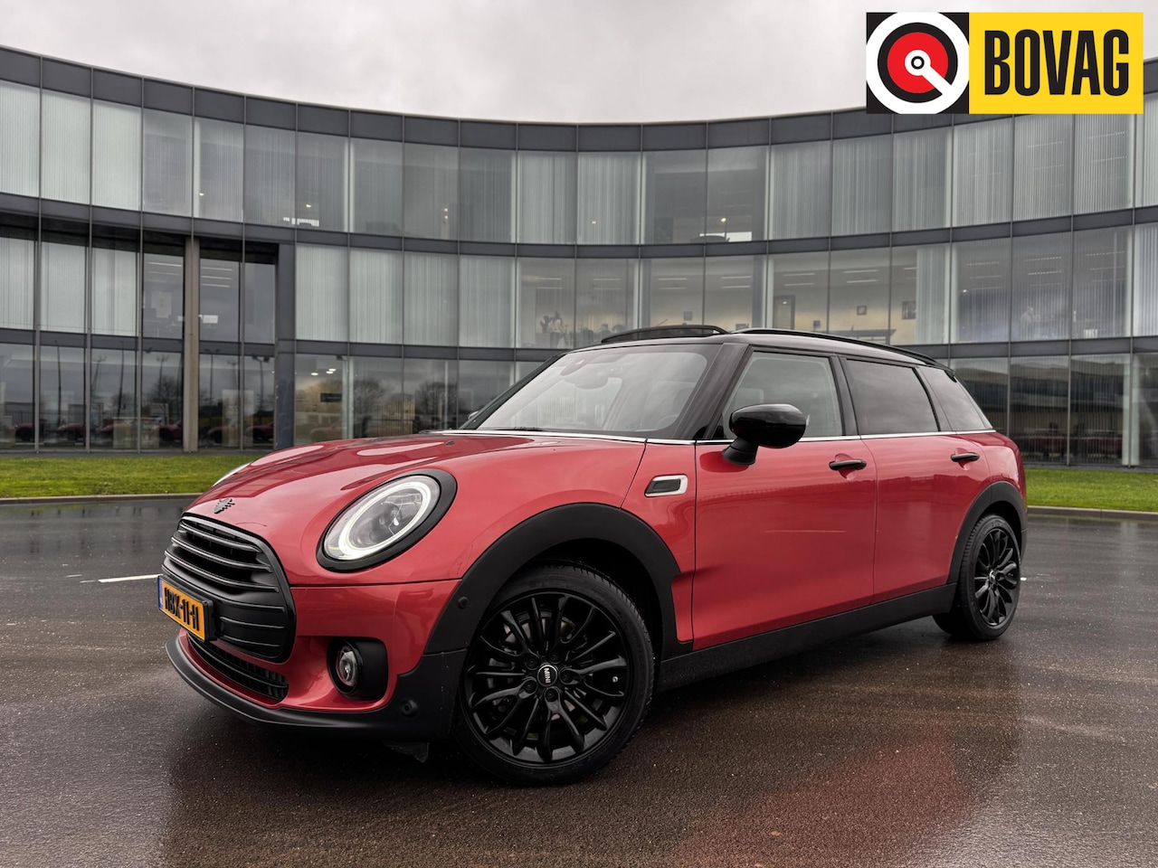 MINI Clubman - 1.5 Cooper panorama camera facelift carplay - AutoWereld.nl