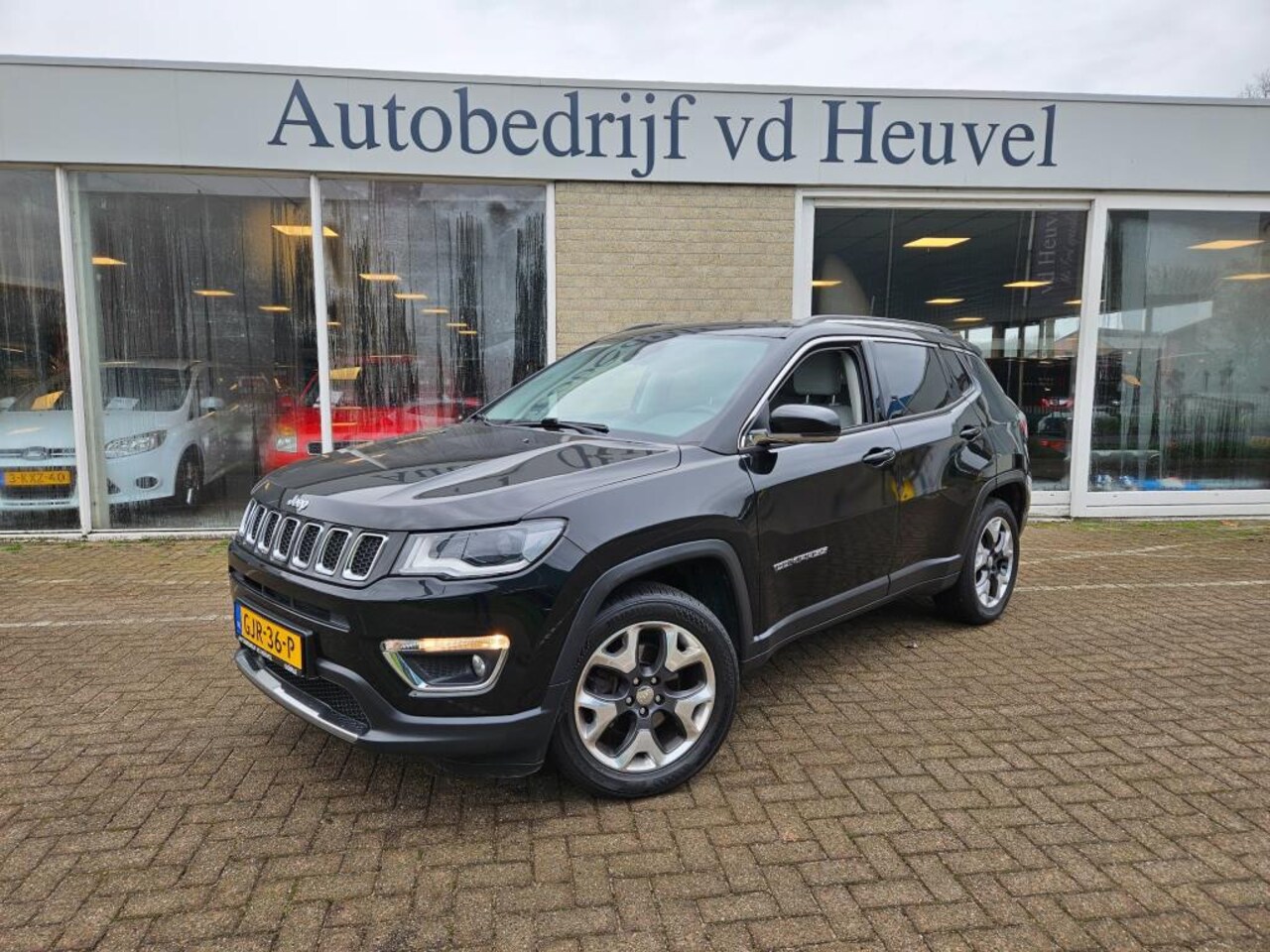 Jeep Compass - 1.4 MultiAir*Carplay*beats audio*Leder*RIJKLAAR - AutoWereld.nl