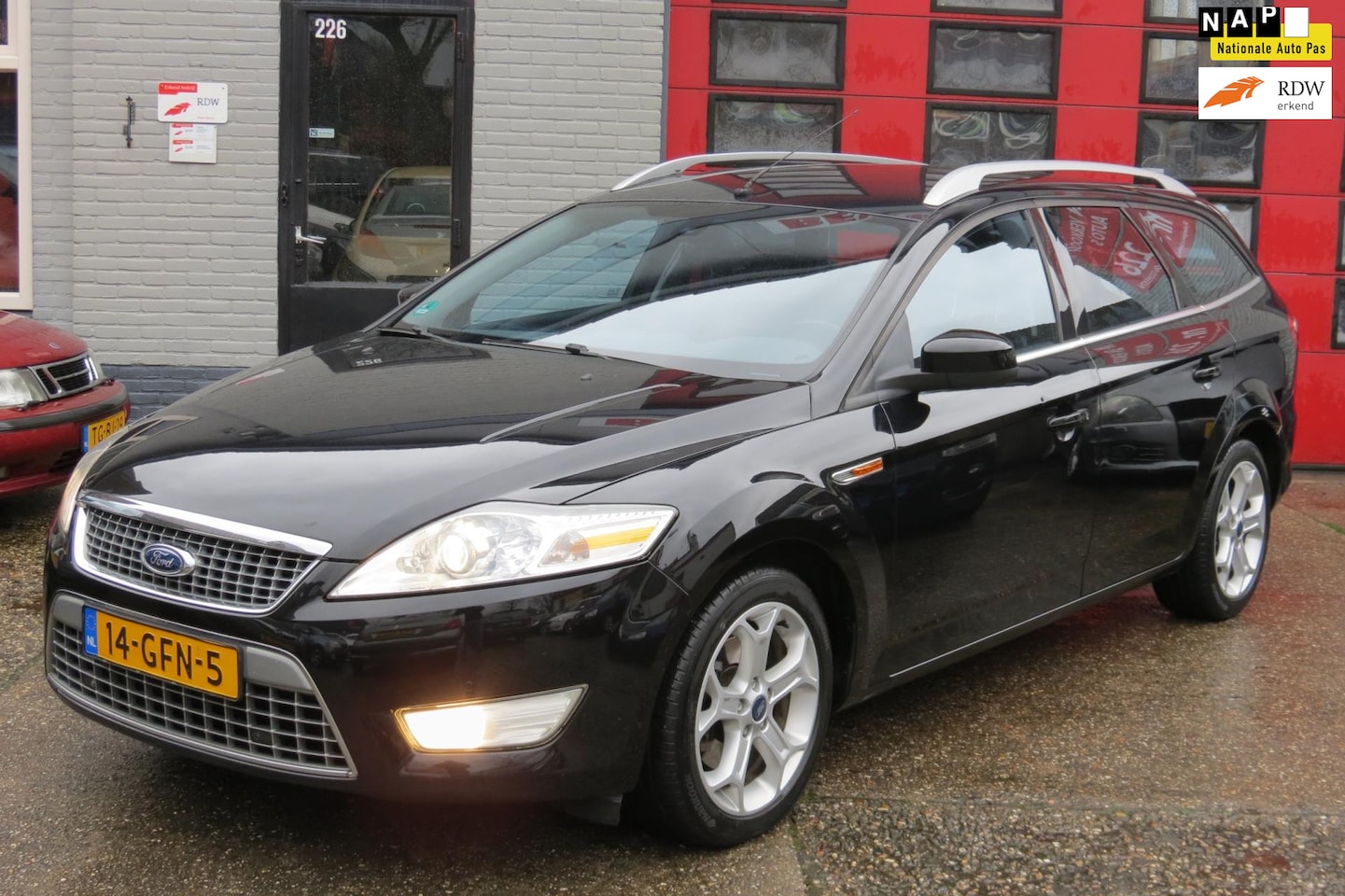 Ford Mondeo Wagon - 2.3-16V Titanium 2.3-16V Titanium ,AUTOMAAT , 1/2 LEDER, NAVI - AutoWereld.nl