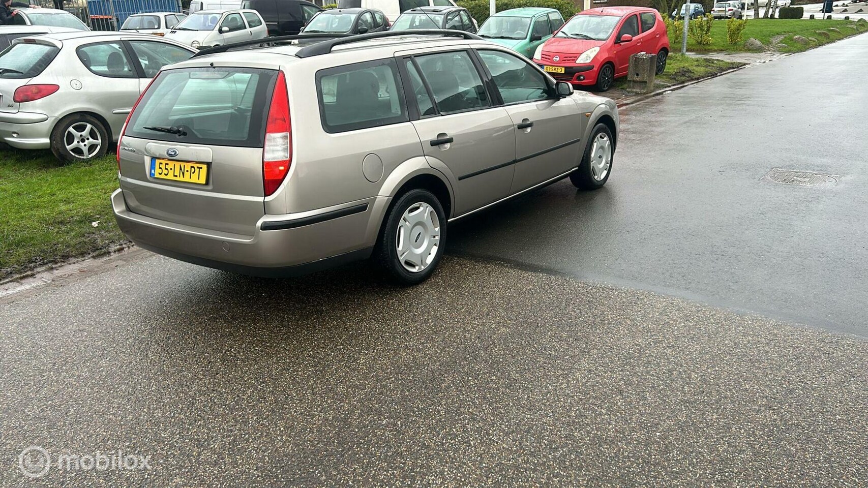 Ford Mondeo Wagon - 1.8-16V Centennial 1.8-16V Centennial - AutoWereld.nl