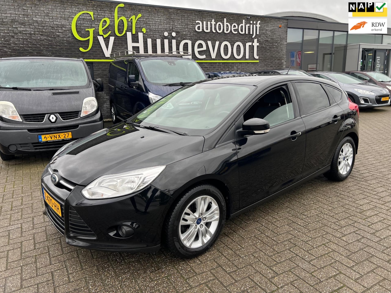 Ford Focus - 1.6 EcoBoost Titanium 1.6 EcoBoost Titanium - AutoWereld.nl