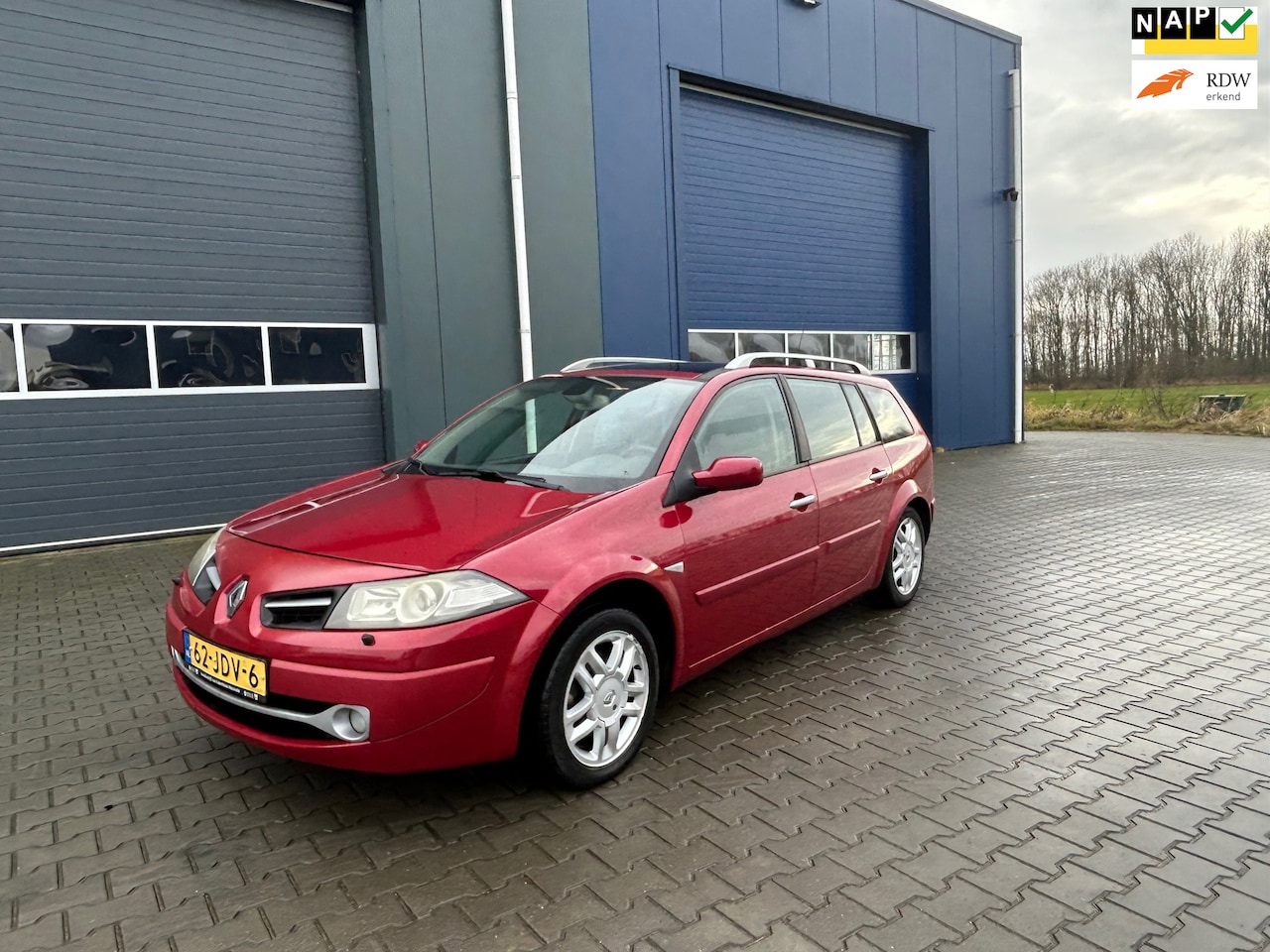 Renault Mégane Grand Tour - 2.0-16V Tech Line Airco - AutoWereld.nl