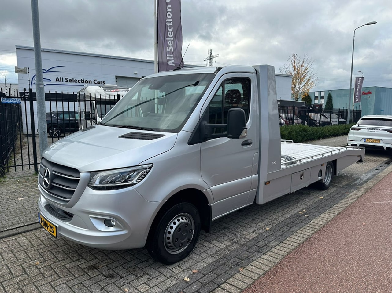 Mercedes-Benz Sprinter - 519 3.0 V6 CDI TIJHOF Automaat Oprijwagen / Autotransporter - Vol opties - Topstaat - 1e E - AutoWereld.nl