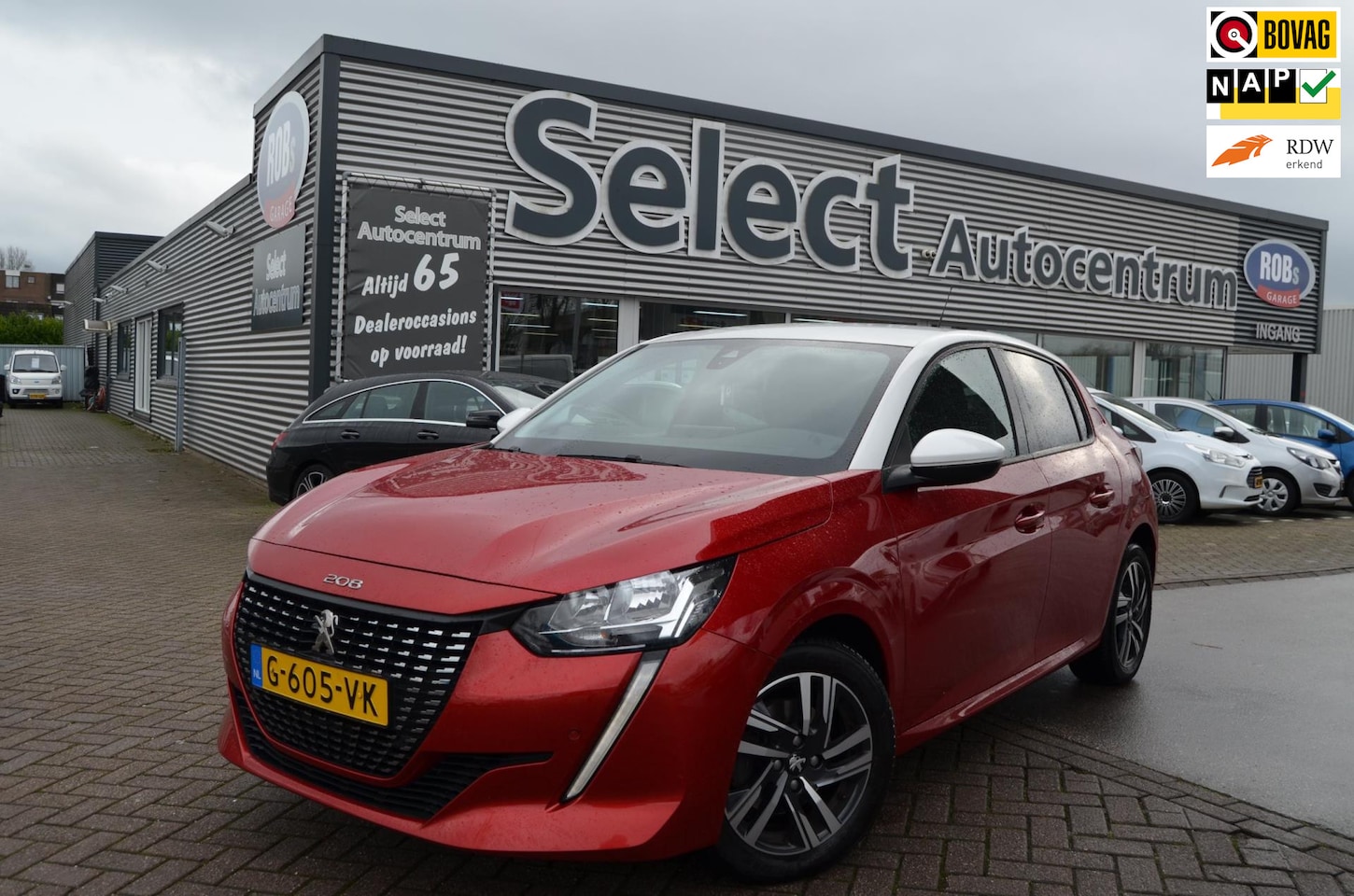 Peugeot 208 - 1.2 PureTech Blue Lease Allure| 100pk|lmw|volle auto|nl auto - AutoWereld.nl