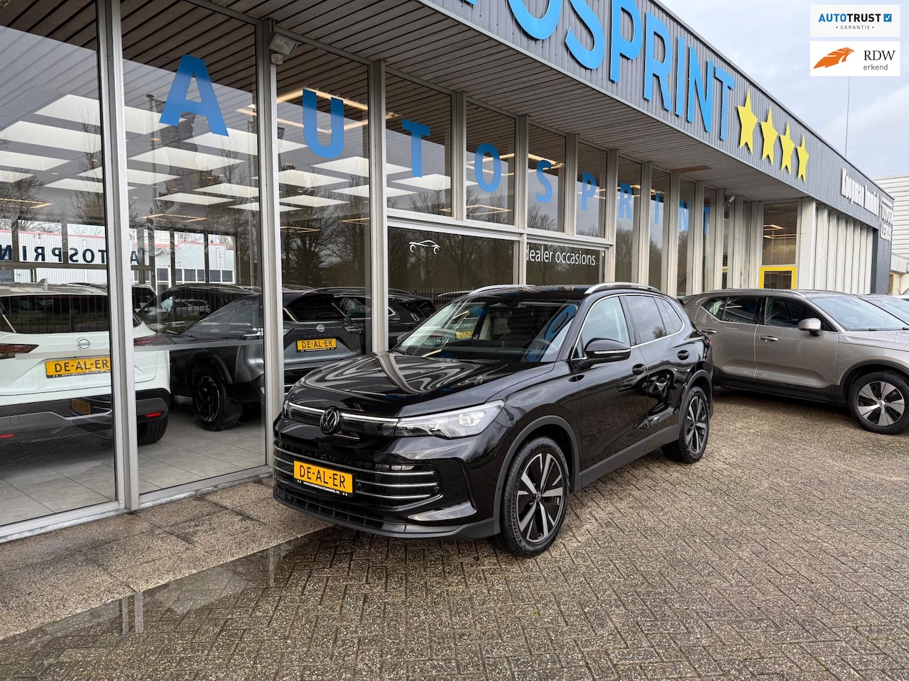 Volkswagen Tiguan - 1.5 eTSI ELEGANCE 150PK / NAVIGATIE / ELEKTRISCHE ACHTERKLEP - AutoWereld.nl