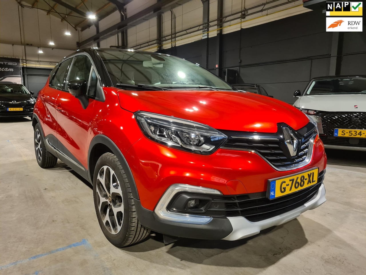 Renault Captur - 0.9 TCe Intens - Navigatie - Camera - PDC - Clima - Cruise - AutoWereld.nl