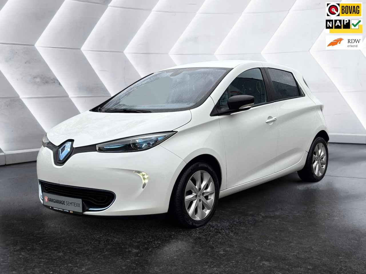 Renault Zoe - Q210 Zen Quickcharge 22 kWh (ex Accu) | Cruise | Clima | Automaat | Navi | Slechts 70.000 - AutoWereld.nl