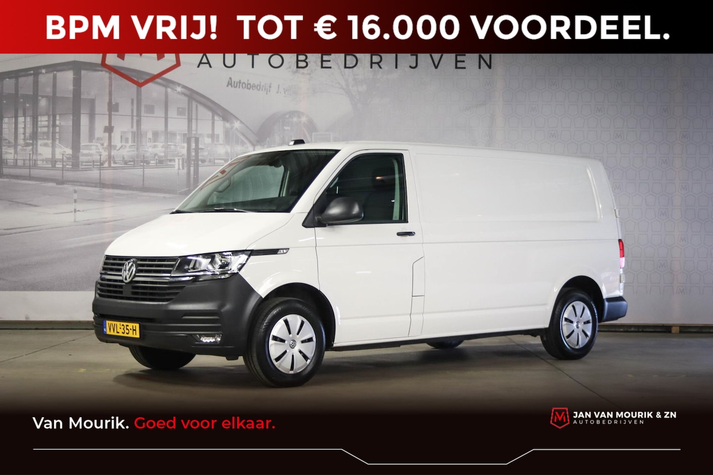 Volkswagen Transporter - 2.0 TDI L2H1 28 Comfortline EURO 6 | NAVI PACK | AIRCO | CRUISE | DAB | APPLE | PDC | TREK - AutoWereld.nl