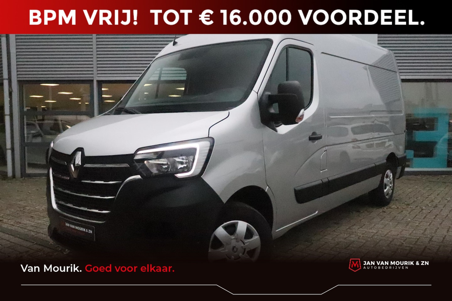 Renault Master - T33 2.3 dCi 135 L2H2 Work Edition | Navigatie | Trekhaak | Camera | - AutoWereld.nl