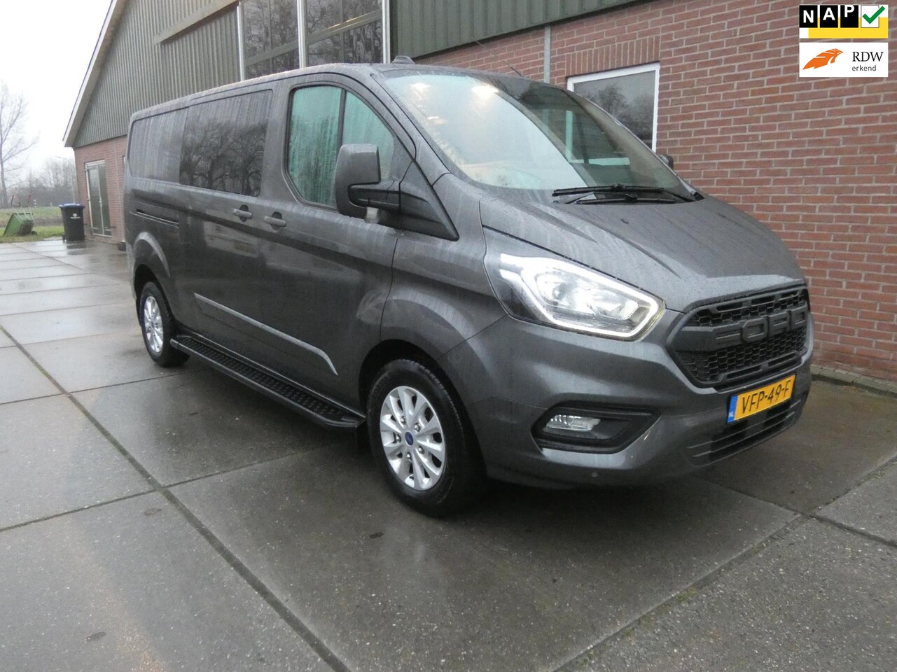 Ford Transit Custom - 300 2.0 TDCI L2H1 Limit dub.cab*navi/cam - AutoWereld.nl