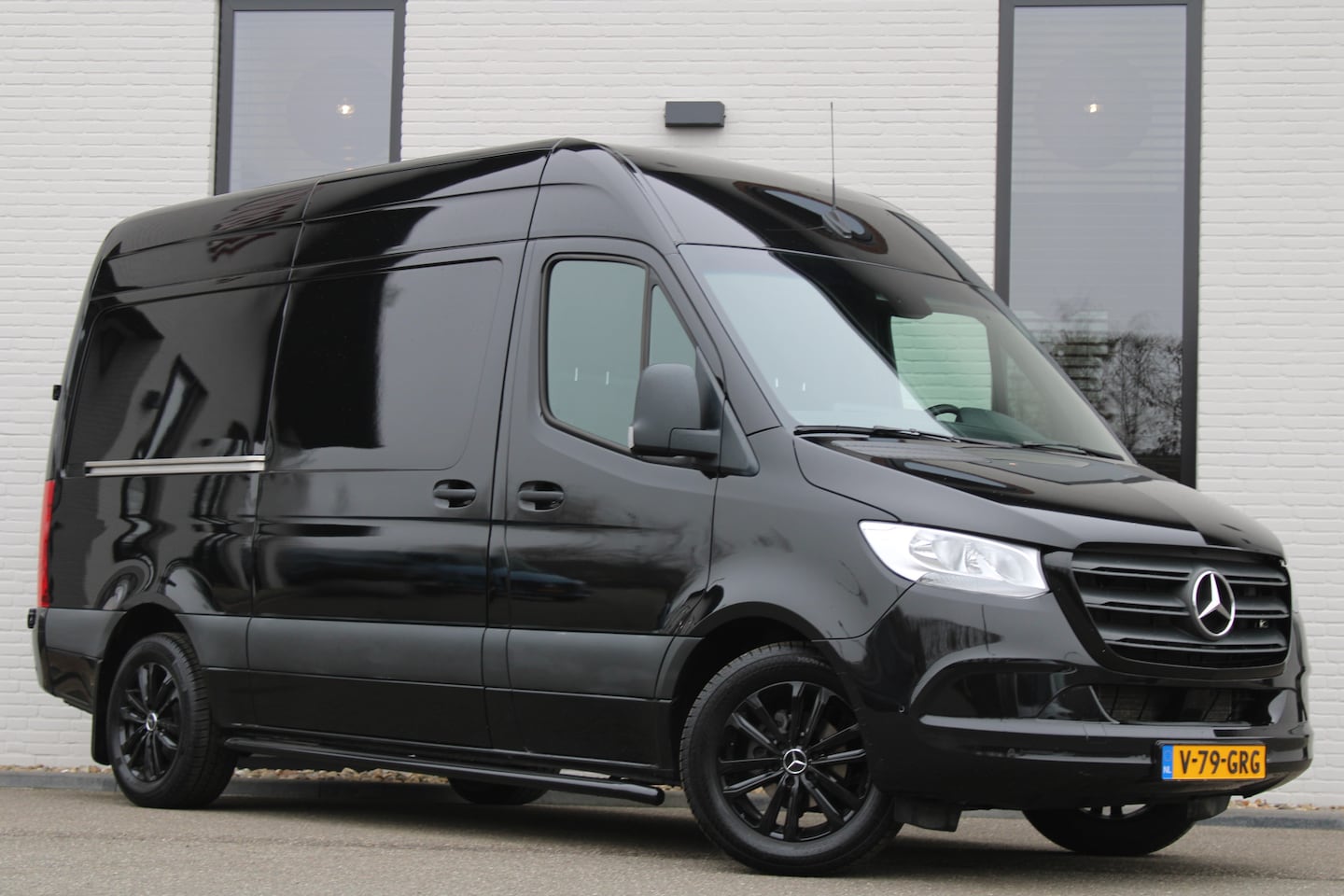 Mercedes-Benz Sprinter - 317 CDI / BPM VRIJ / Aut / L2H2 / Apple carplay / 360 Camera / Vol Opties / NIEUWSTAAT - AutoWereld.nl