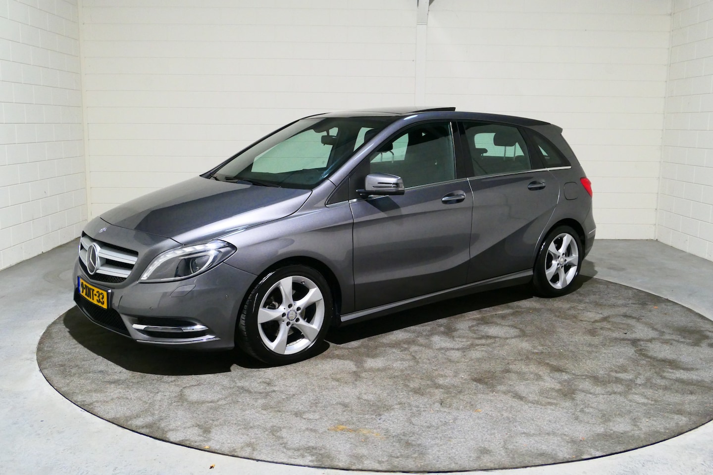 Mercedes-Benz B-klasse - 180 Prestige Automaat, 1e eigenaar, Org NL auto, Dealer onderhouden, Dubbel schuifdak, Afn - AutoWereld.nl