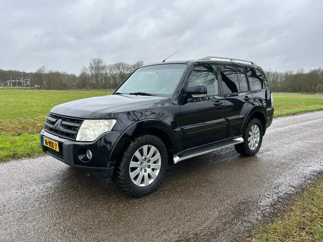 Mitsubishi Pajero - 3.2 DI-D 4 x 4 apk 10-2025 - AutoWereld.nl