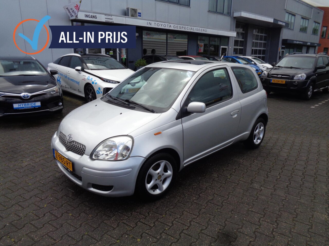 Toyota Yaris - 1.3 VVT-i Sol 1.3 VVT-i Sol NIEUWE APK ! - AutoWereld.nl