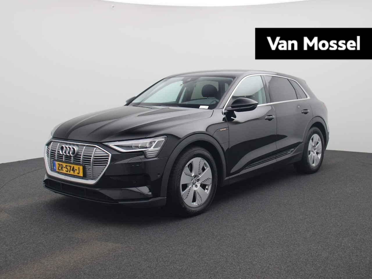 Audi e-tron - e-tron 55 quattro 95 kWh | Navi | Climate Control | Stuurwiel Verwarmd | Parkeersensoren | - AutoWereld.nl