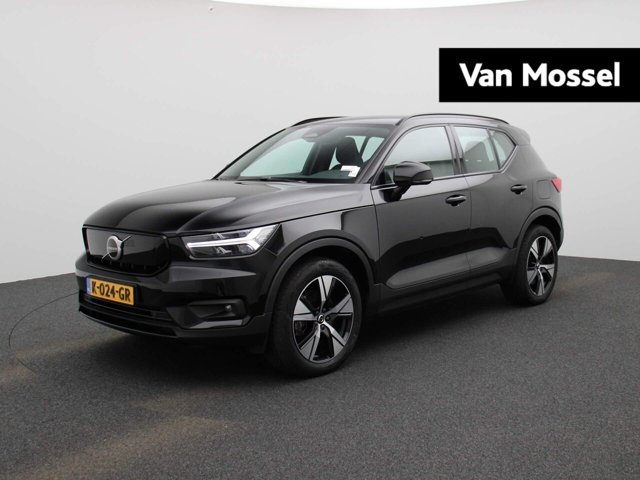 Volvo XC40 - Recharge P8 AWD R-Design | Half-Leder | Navi | ECC | PDC | LMV | LED | - AutoWereld.nl