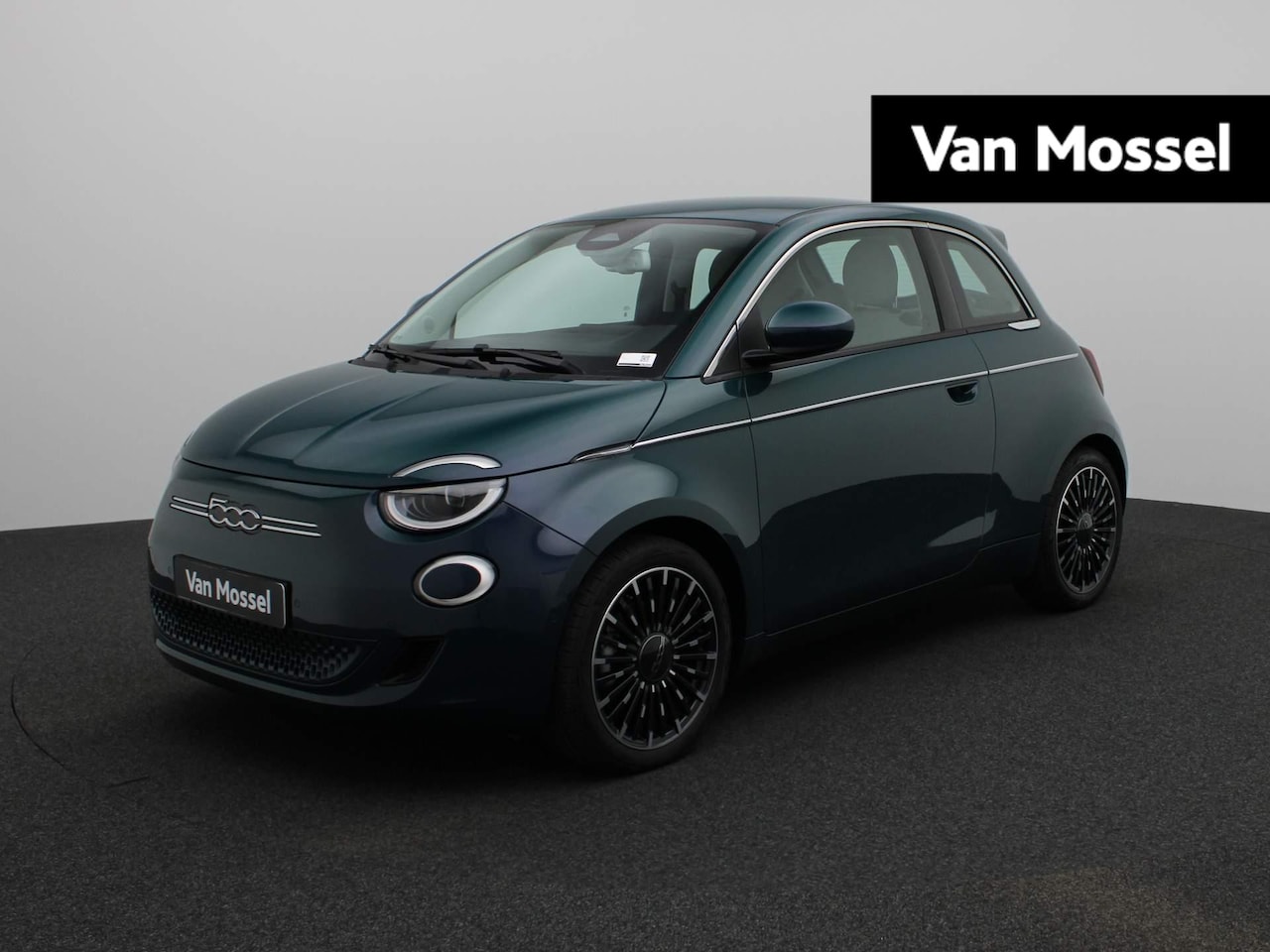 Fiat 500 - La Prima 42 kWh | Apple-Android Play | Camera | Keyless Go+Entry | Leder | JBL Premium Sou - AutoWereld.nl