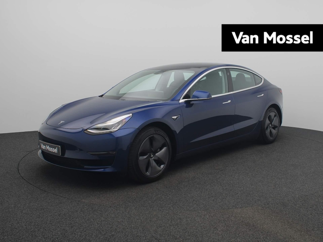 Tesla Model 3 - Standard RWD Plus 60 kWh | Leder | Navigatie | Panorama dak |  Stoelverwarming | Dodehoekd - AutoWereld.nl