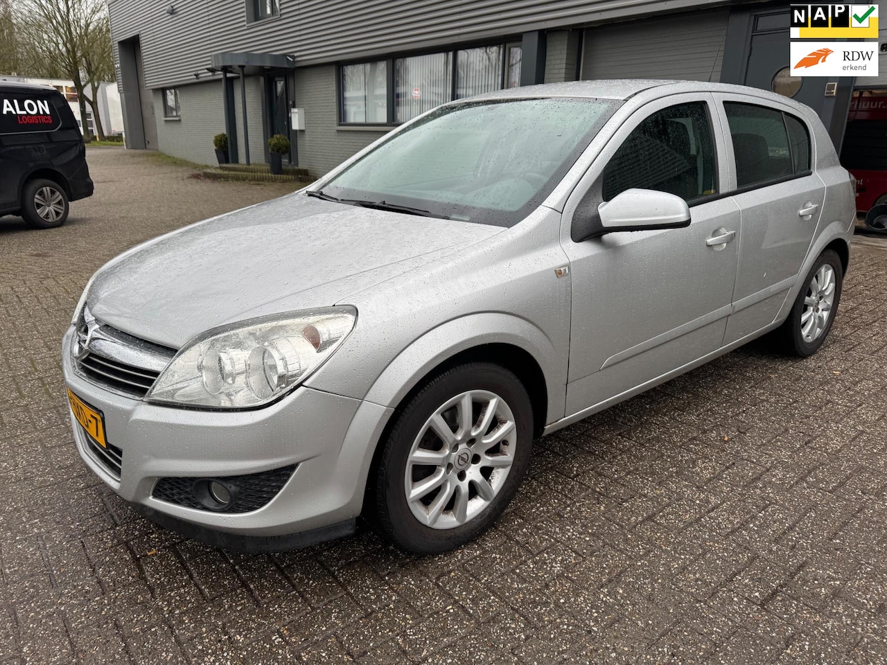 Opel Astra - 1.6 Temptation 1.6 Temptation - AutoWereld.nl