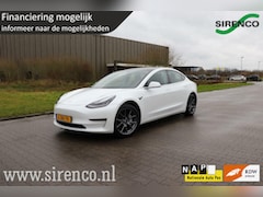 Tesla Model 3 - Long Range AWD 75 kWh autopilot trekhaak panodak stoelverwarming v+a leder memory seats da