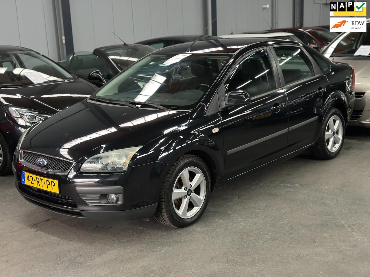 Ford Focus - 1.6-16V First Edition APK NAP - AutoWereld.nl