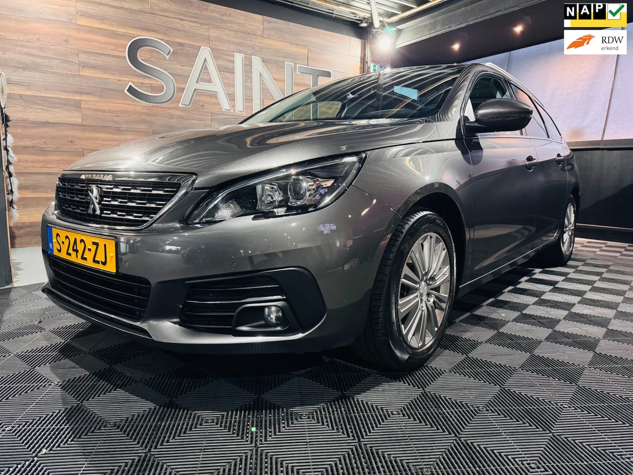 Peugeot 308 SW - 1.2 PureTech Allure | Panorama | Camera | Automaat - AutoWereld.nl