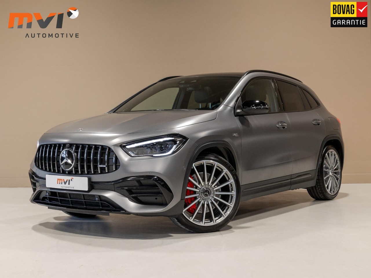 Mercedes-Benz GLA-Klasse - AMG 45 S 4MATIC+ / 421pk / Leder / Panorama dak / Burmester / - AutoWereld.nl