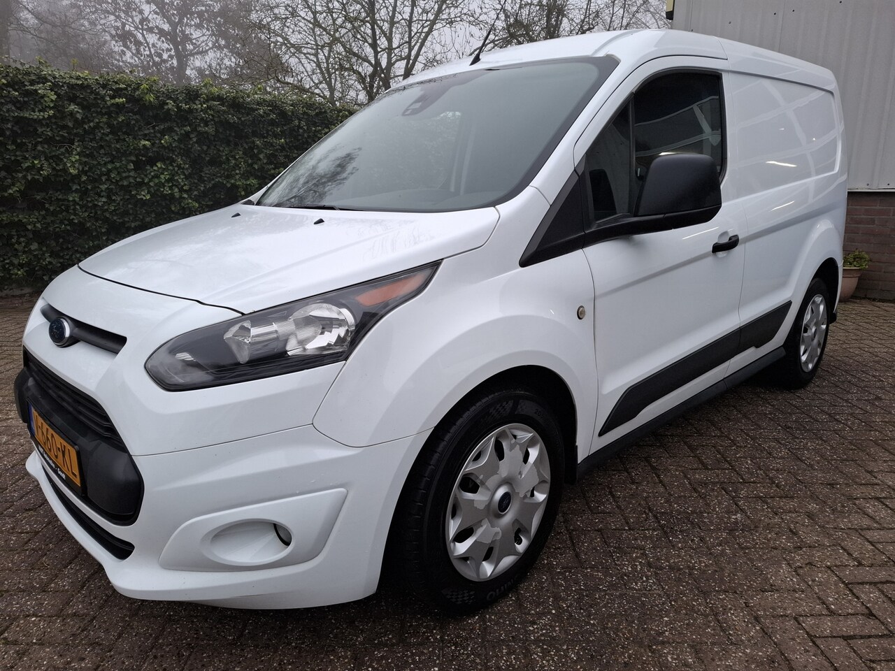 Ford Transit Connect - 1.5 TDCI L1 AIRCO/CRUISE/PDC.A/3-ZITS/SCHUIFDEUR 100PK - AutoWereld.nl