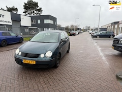 Volkswagen Polo - 1.4-16V