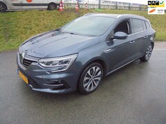 Renault Mégane Estate - Megane 1.3 Intens Automaat xenon leer trekhaak navigatie 38.000km