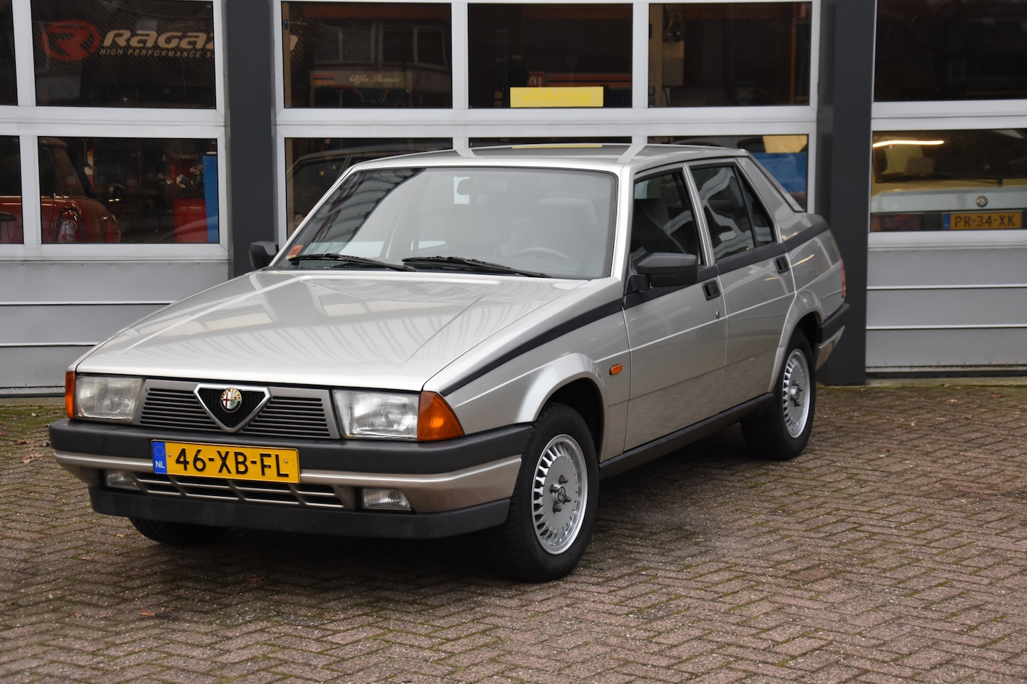 Alfa Romeo 75 - 1.6 - AutoWereld.nl