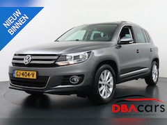 Volkswagen Tiguan - 1.4 TSI Sport&Style Autom. DSG panorama, trekhaak, camera NAP