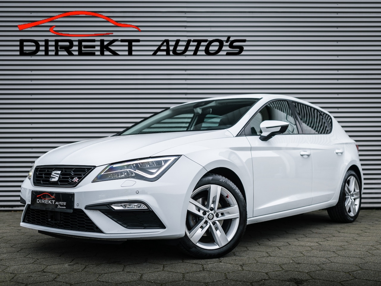 Seat Leon - 1.5 TSI FR VIRTUAL KEYLESS APPLE CARPLAY STOELVERWARMING - AutoWereld.nl