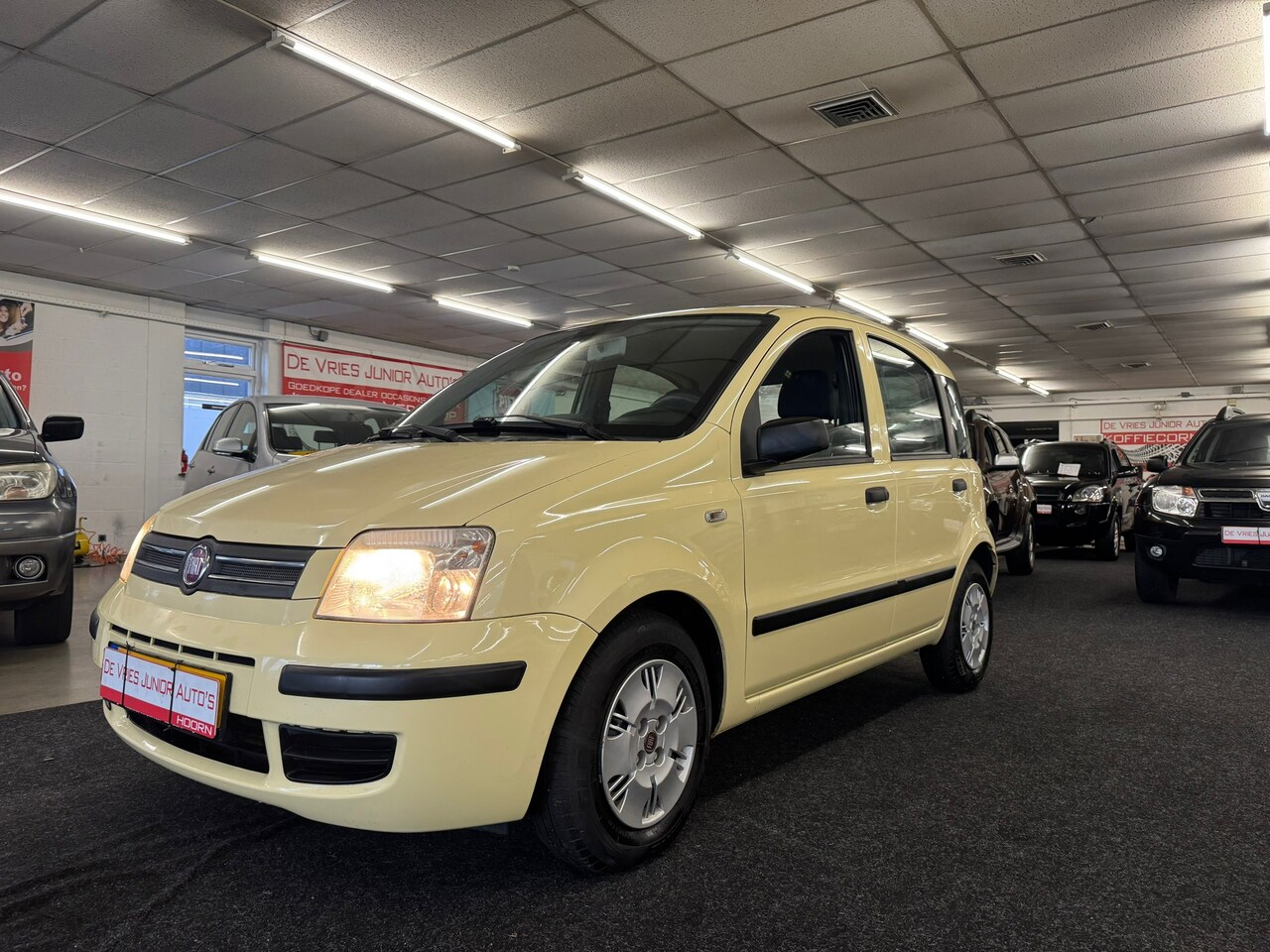 Fiat Panda - 1.2 Edizione Active. NAP, el. ramen, 60PK en meer! - AutoWereld.nl