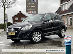 Volkswagen Tiguan - 2.0 TDI 4MOTION DSG / Navi / Trekhaak / Clima / Cruise / Pdc / Lichtmetaal / 5Drs