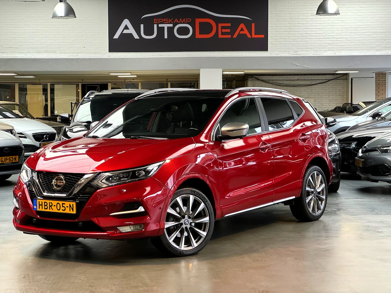 Nissan Qashqai - 1.3 DIG-T Tekna + - AutoWereld.nl