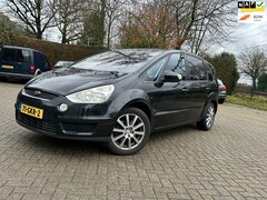 Ford S-Max - 2.0-16V 7persoon