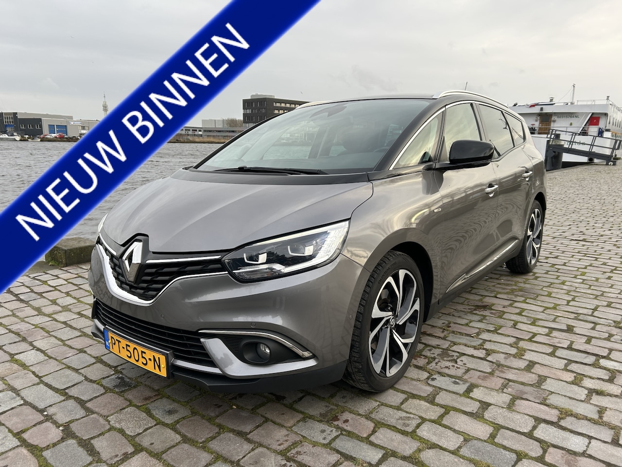 Renault Grand Scénic - 1.2 TCe Bose auto is in nieuwstaat! navi/camera - AutoWereld.nl