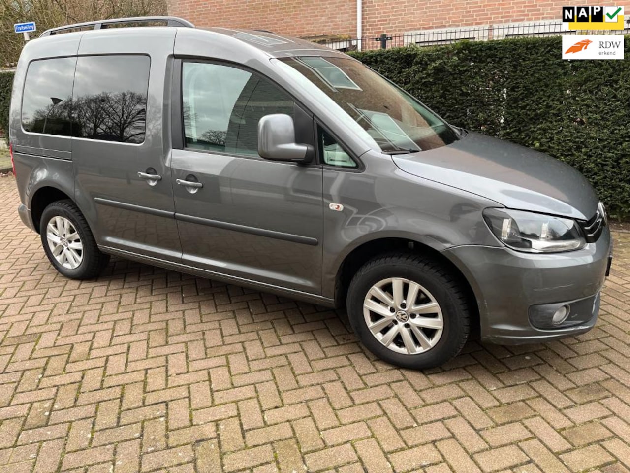 Volkswagen Caddy - 1.2 TSI Comfortline 1.2 TSI Comfortline - AutoWereld.nl