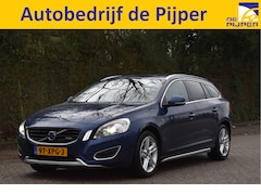 Volvo V60 - 1.6 T4 Ocean Race Business Winter Line | NL-Auto | Dealer onderh. | Z+W banden | Afn.haak