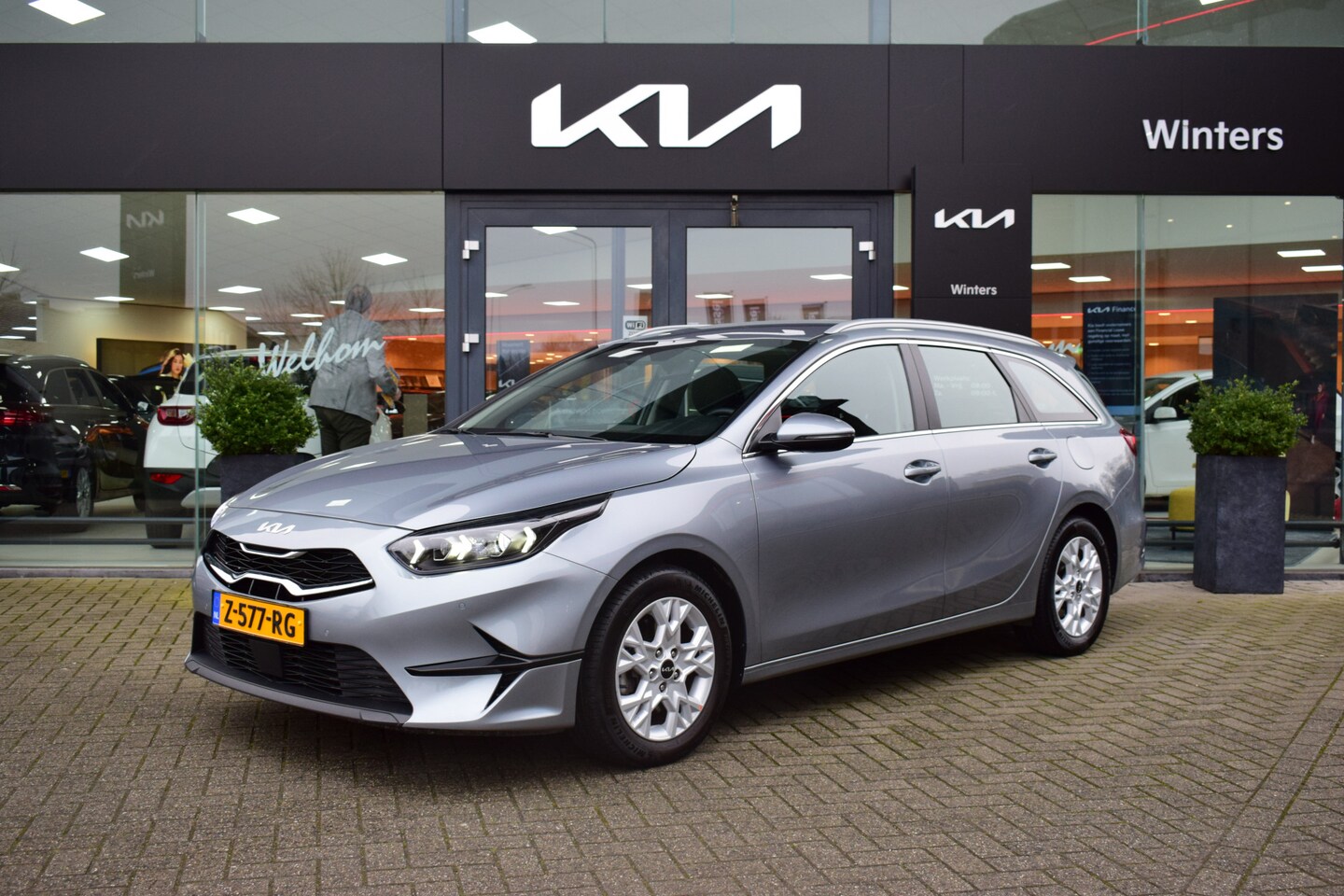 Kia Cee'd Sportswagon - Ceed 1.0 T-GDi DynamicLine ECC Cr.Control Navi+Camera BT+USB 6-bak PDC 16"LMV Tot 10Jr. Ki - AutoWereld.nl