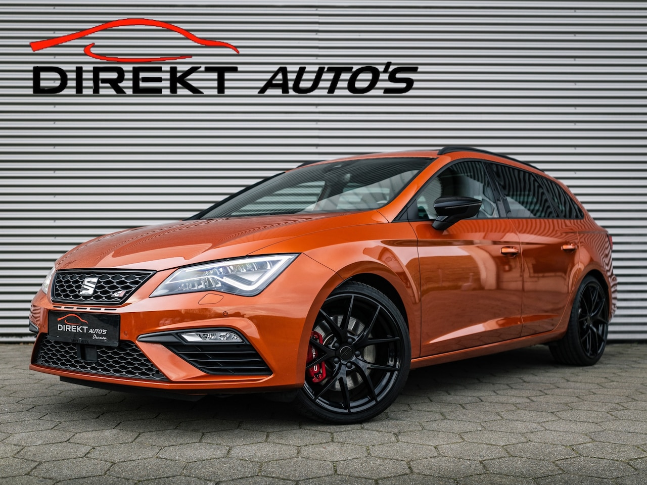 Seat Leon ST - 2.0 TSI CUPRA 300 4DRIVE PANO BEATS KEYLESS CAMERA - AutoWereld.nl