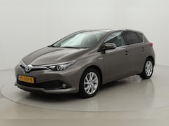 Toyota Auris - 1.8 Hybrid Trend | Trekhaak | Panoramadak