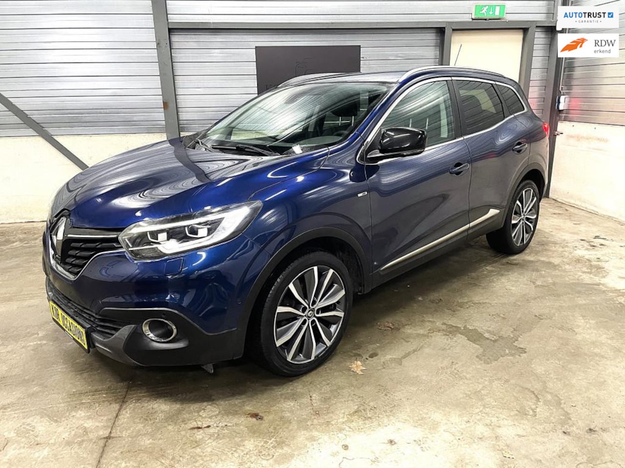 Renault Kadjar - 1.2 TCe Bose 2e eigenaar full option - AutoWereld.nl