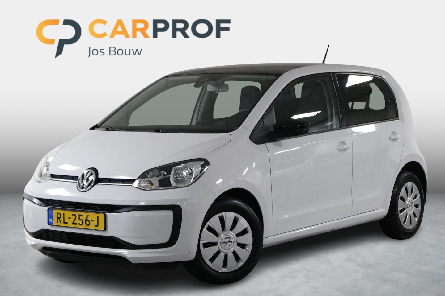 Volkswagen Up! - 1.0 BMT move up! Airco | DAB | Bluetooth | Elek. ramen | NAP. - AutoWereld.nl