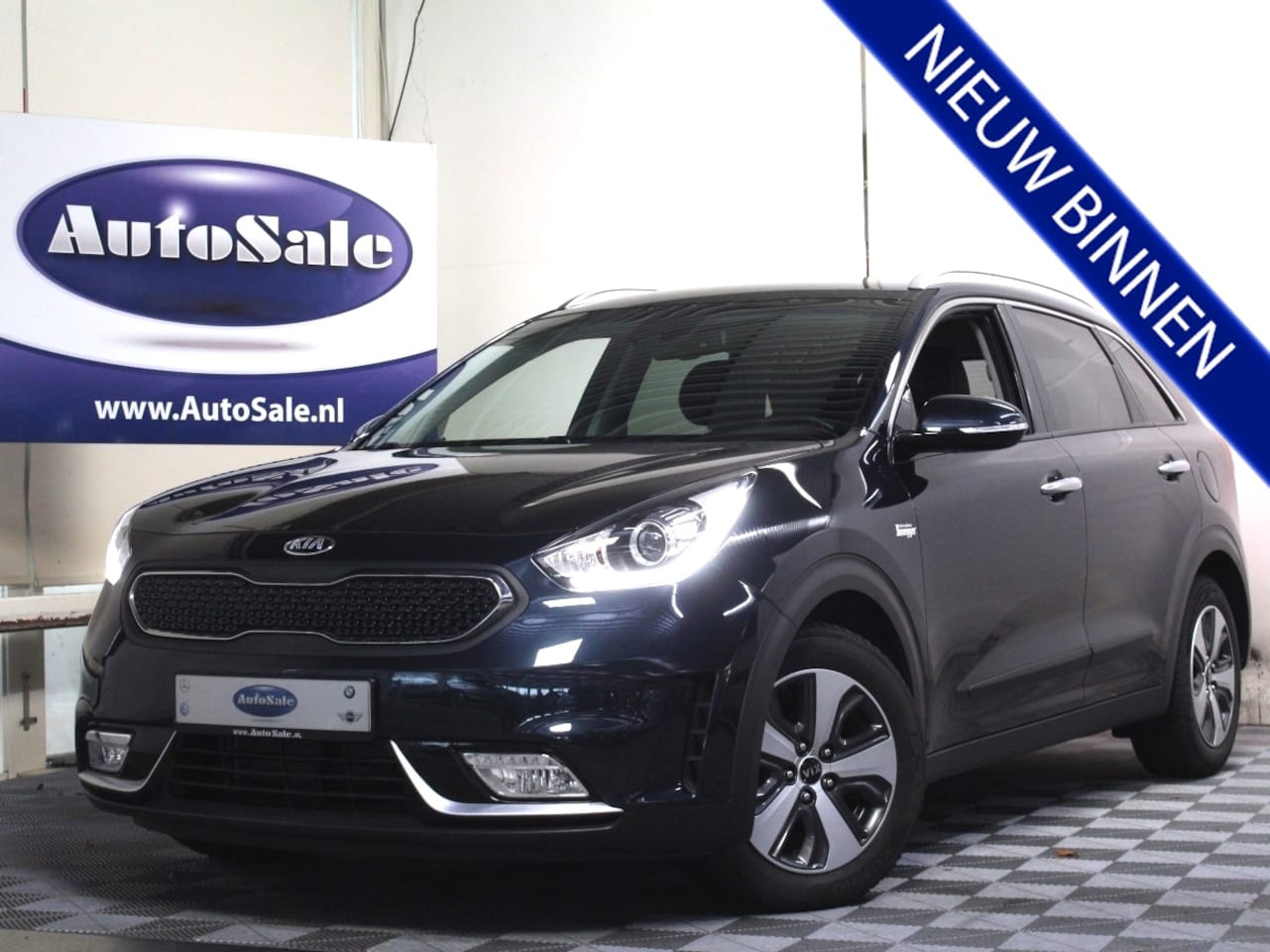 Kia Niro - 1.6 GDi Hybrid DynamicLine CARPLAY STUUR/STOELVW CAMERA '17 - AutoWereld.nl