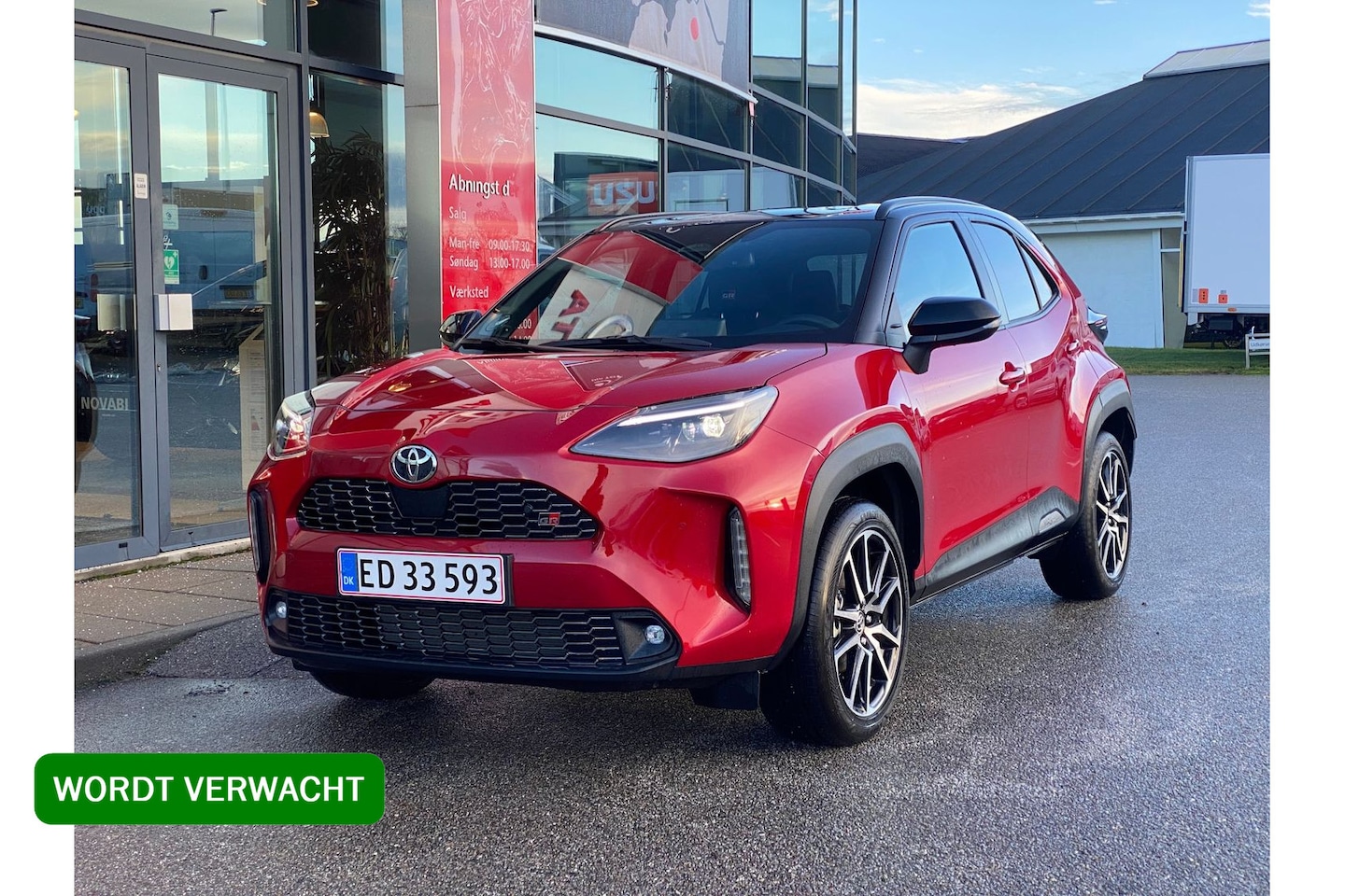 Toyota Yaris Cross - 1.5 Hybrid 130 GR Sport Navi|Carplay|HUD|Elektrische a.klep|Stoel en stuurverwarming| - AutoWereld.nl