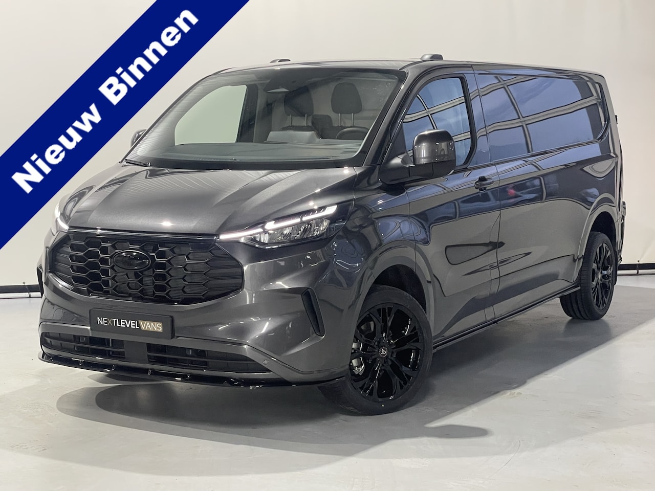 Ford Transit Custom - 320 LIMITED 170PK AUT / Pack Premium NEXT LEVEL EDITION - AutoWereld.nl